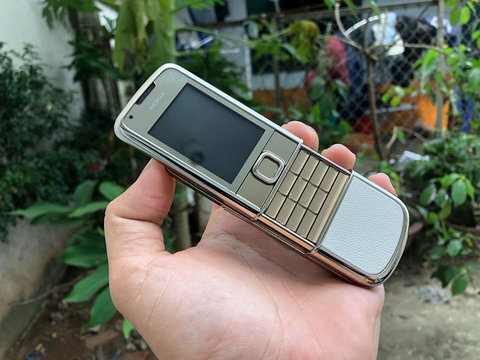 Bật mí các tính năng nổi bật trên chiếc điện thoại Nokia 8800